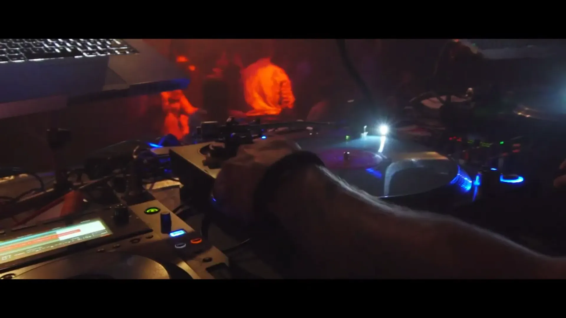 90s Party E-Werk Cologne Aftermovie — image 9