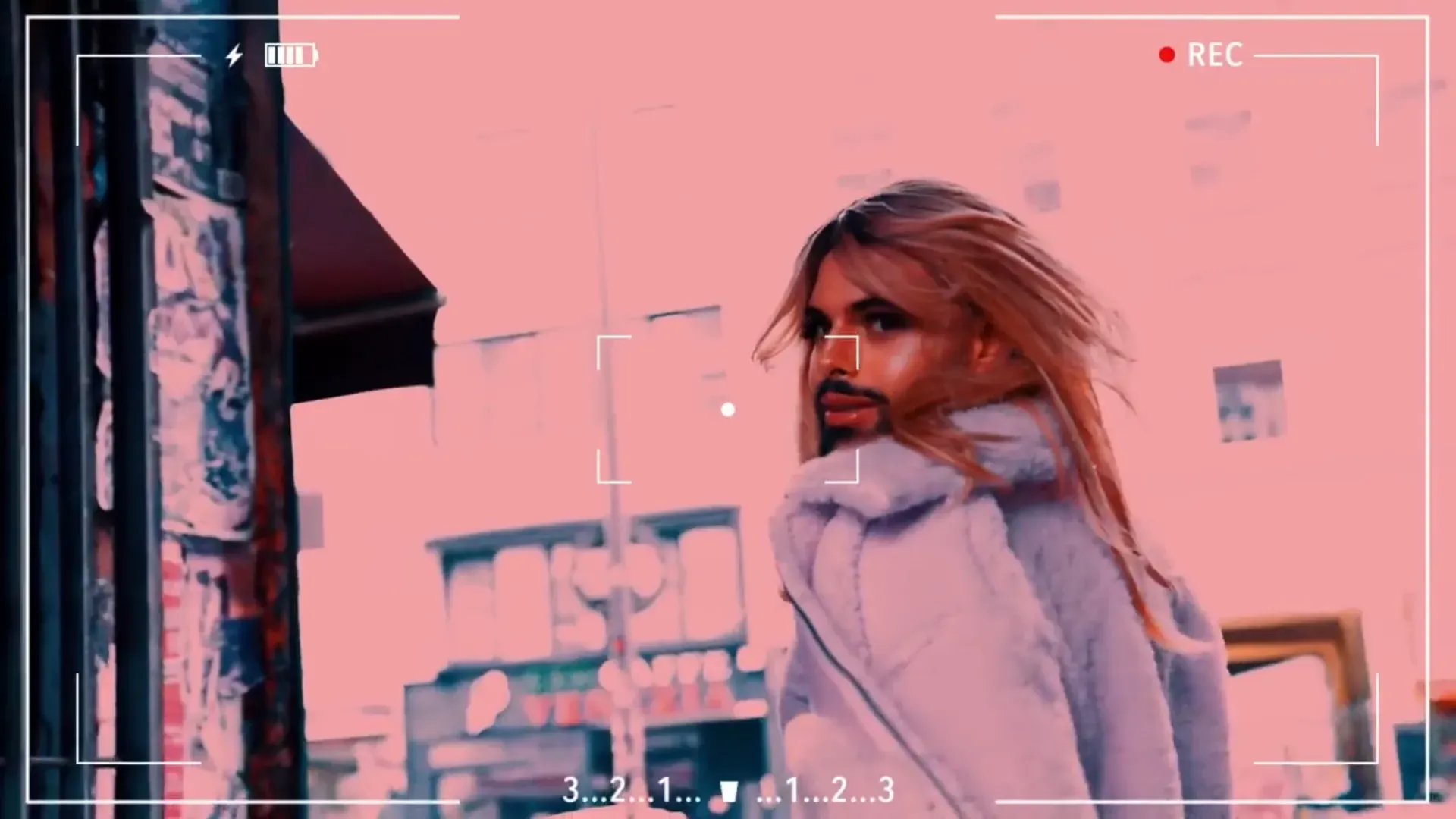 EY JAMAL — Die Abrissfahrt