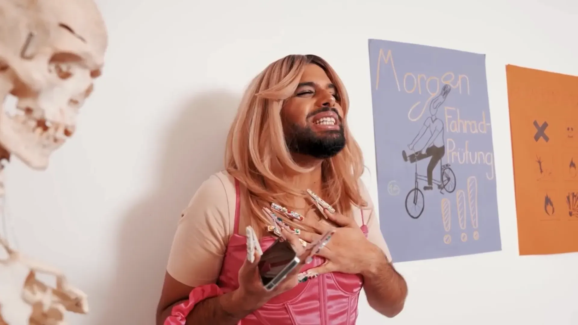 EY JAMAL — Die Abrissfahrt
