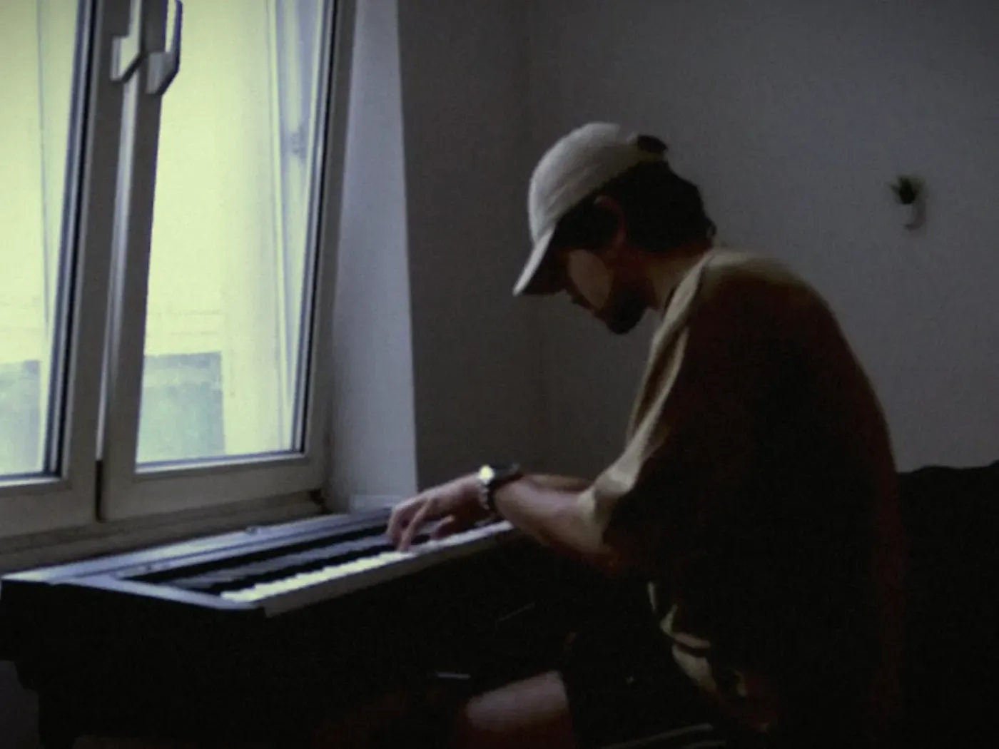 Heinrich Songmin Berger (Henny) producing music