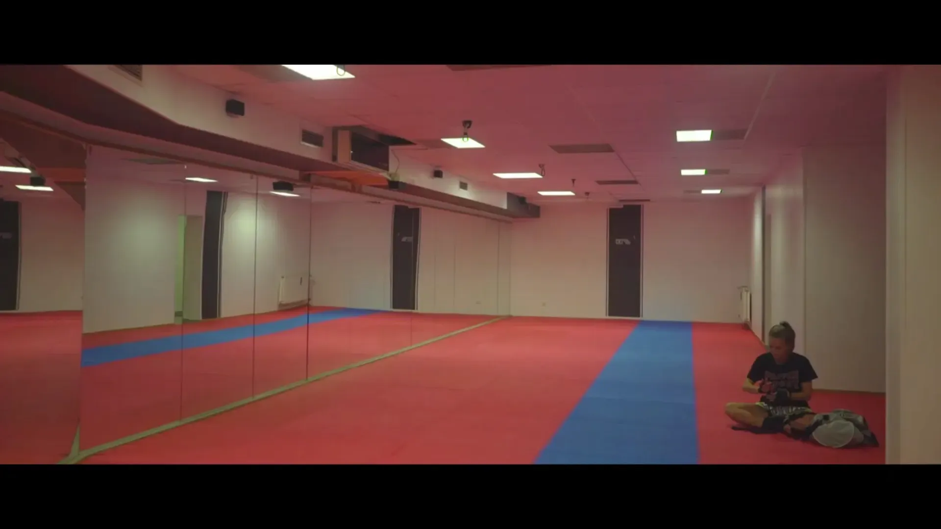 Lara Werth — image 4