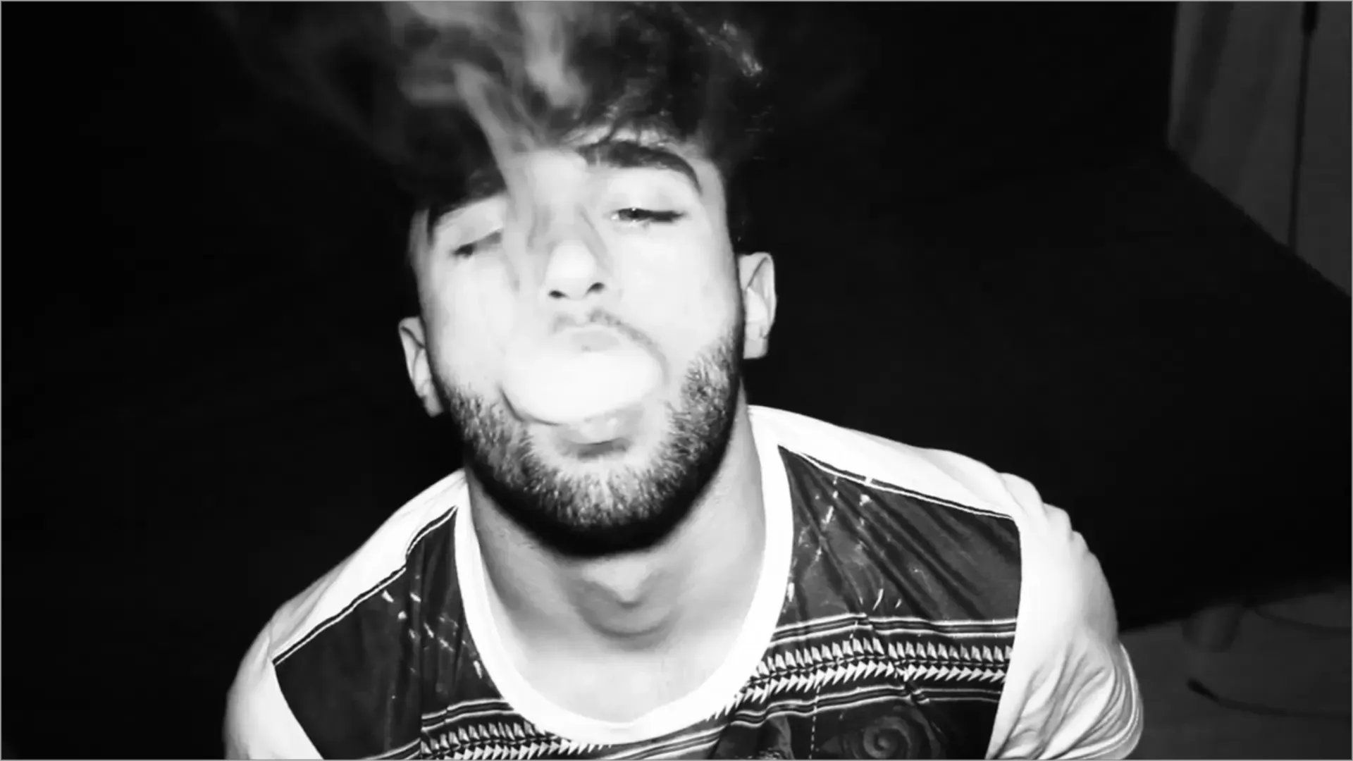 Smoke — image 4
